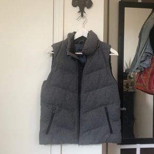 *SALE* Gap Puffer Vest